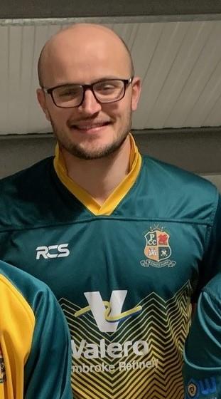 Gareth Long hit a fine unbeaten 50 for Pembroke Gareth Long hit a fine unbeaten 50 for Pembroke